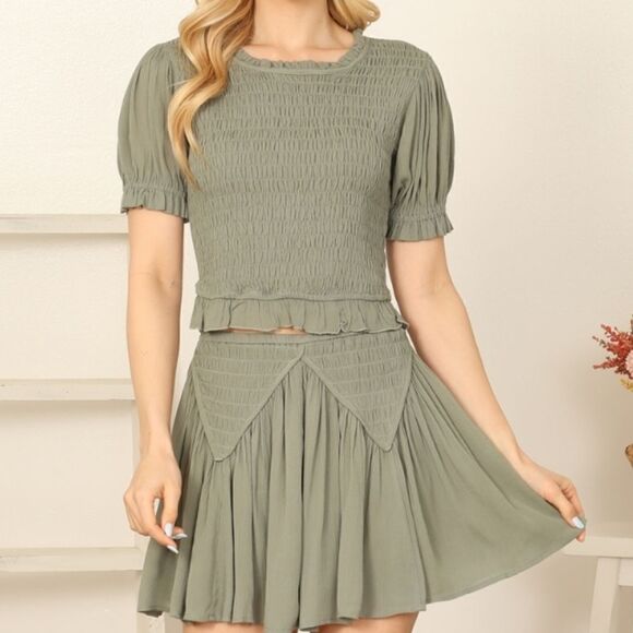 Matching Set Olive Smocked TopSkirt Feminine Frilly Sweet S M - Picture 4 of 6